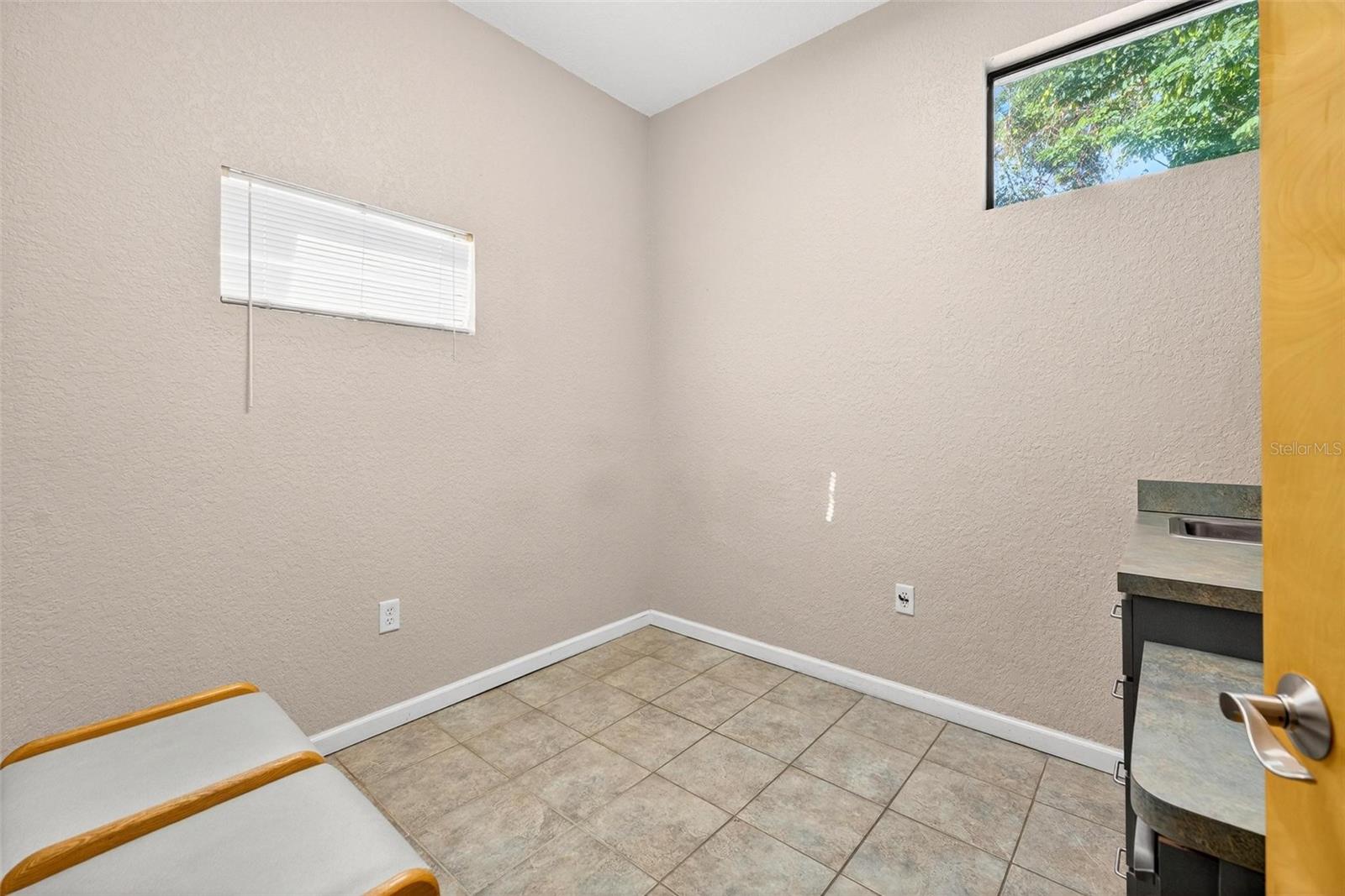 EUSTIS BISHOPS SUB - Commercial Sale