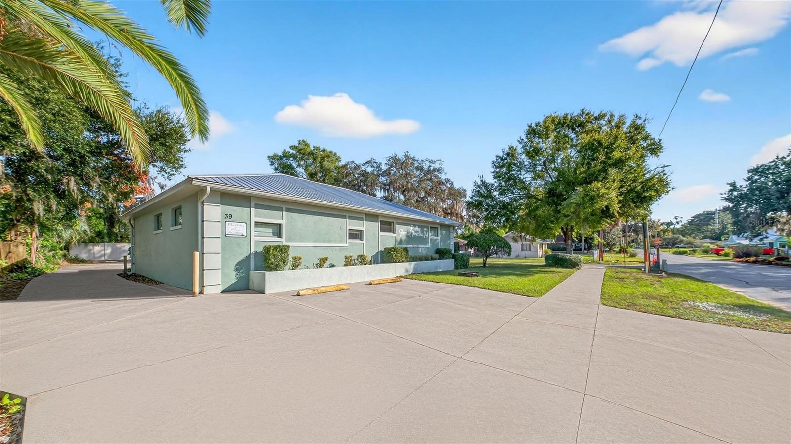 EUSTIS BISHOPS SUB - Commercial Sale