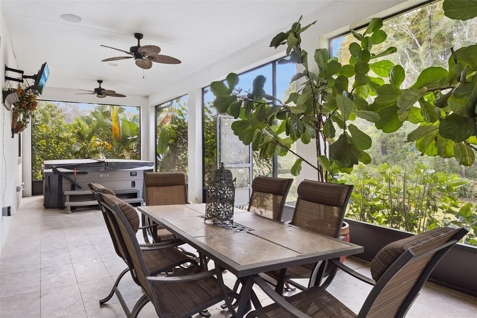 GROVELAND FARMS 21-23-24 - Residential