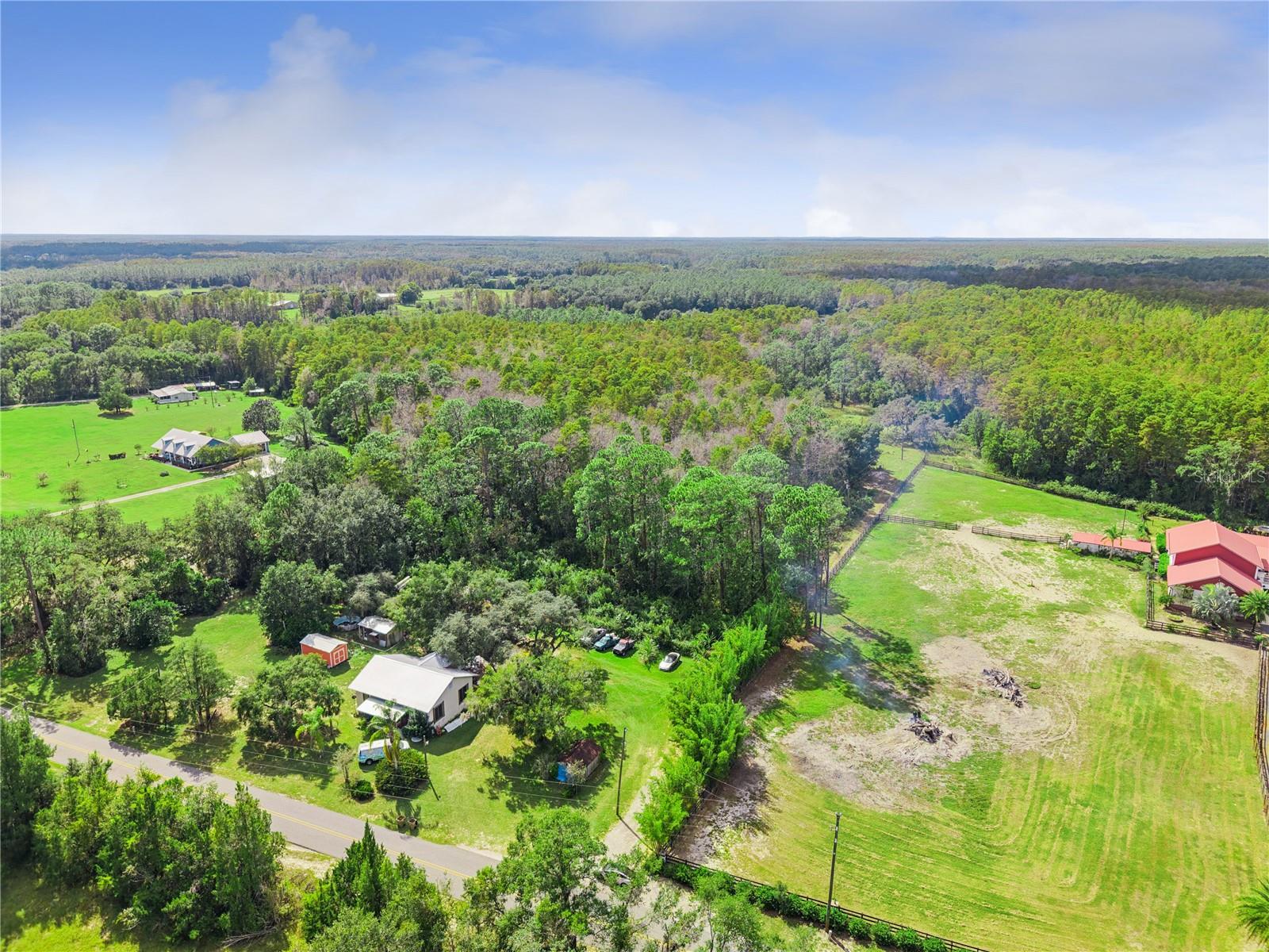 GROVELAND FARMS 21-23-24 - Residential