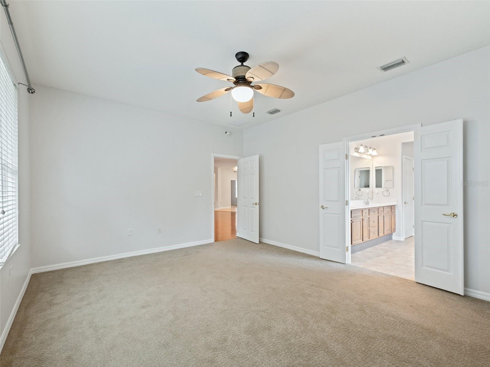 SPRUCE CREEK GOLF - Residential