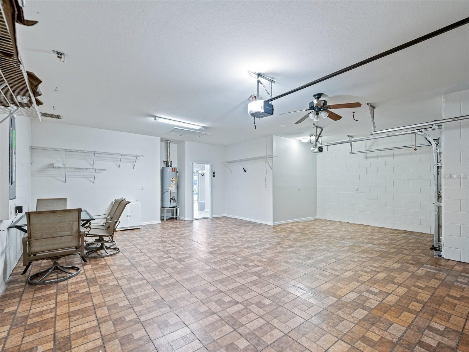 SPRUCE CREEK GOLF - Residential