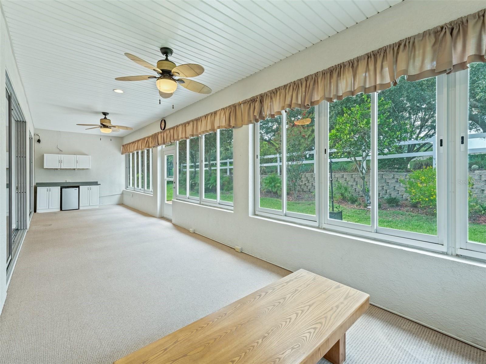 SPRUCE CREEK GOLF - Residential