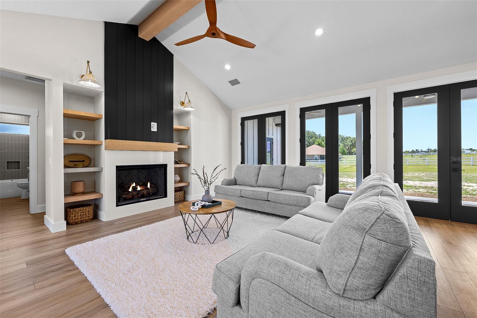 HUNTERS RIDGE SUB - Residential