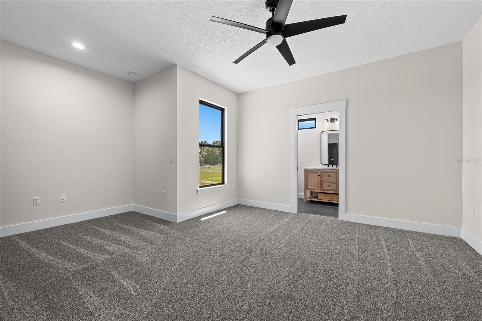 HUNTERS RIDGE SUB - Residential