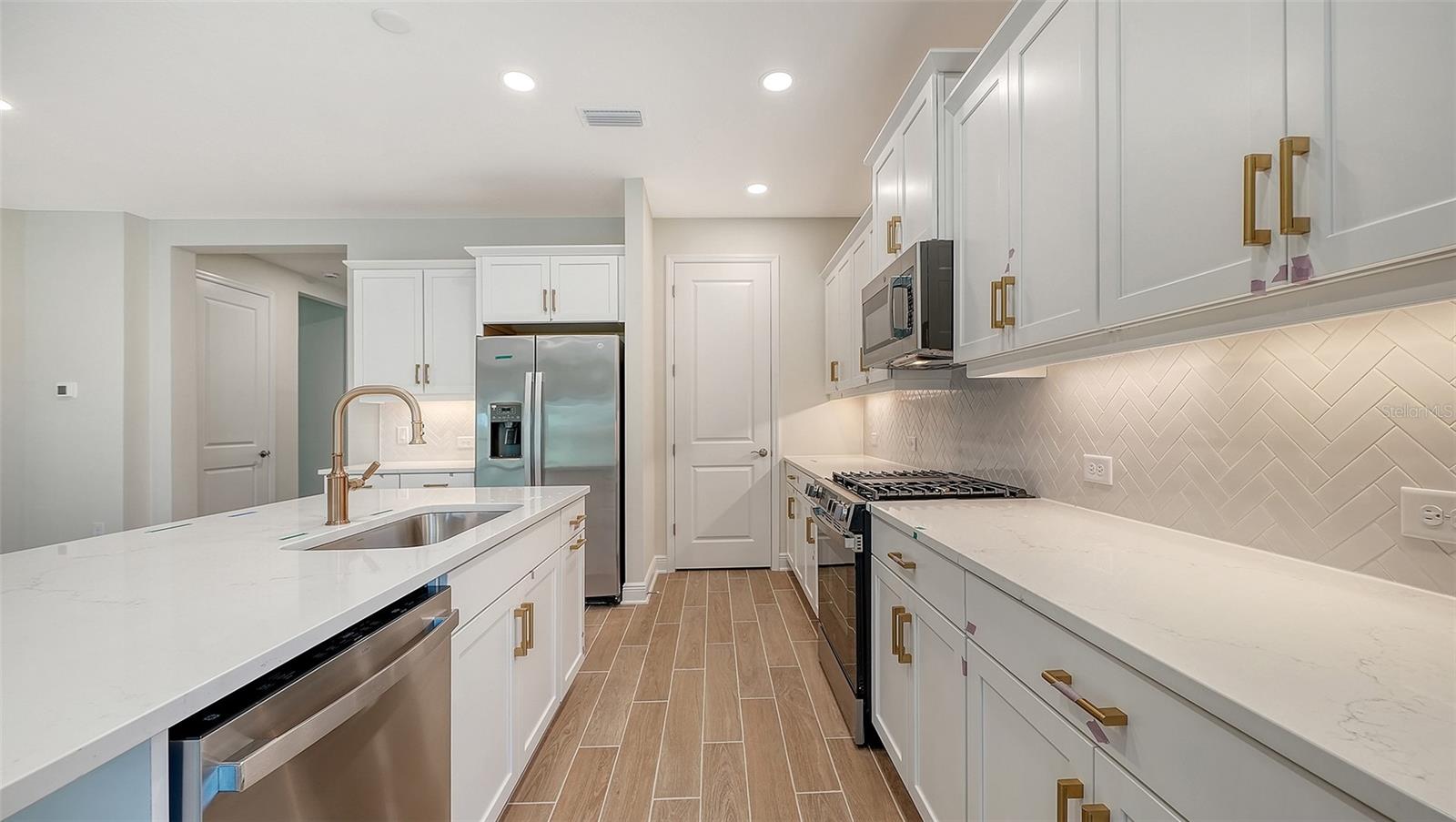 GRAND PARK PHASE 2 - Residential