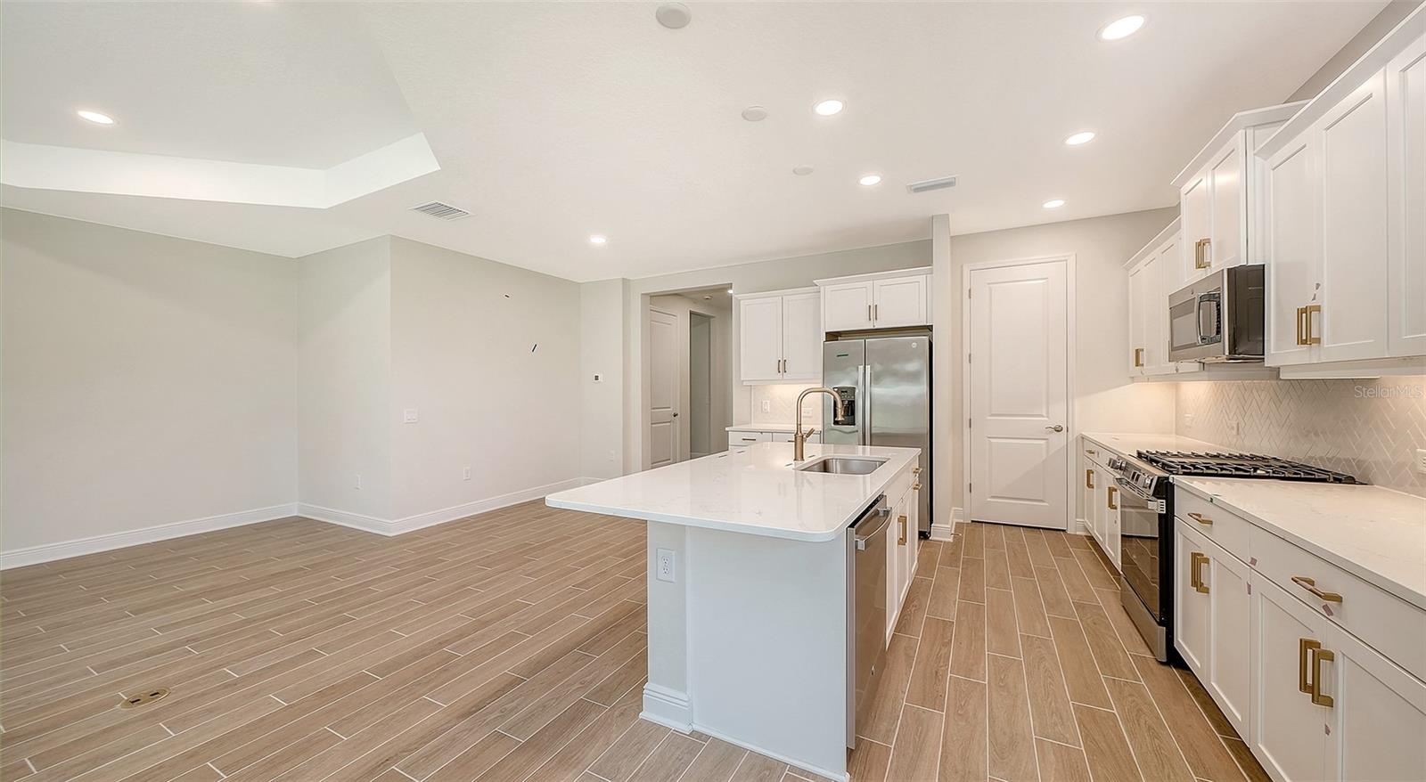 GRAND PARK PHASE 2 - Residential