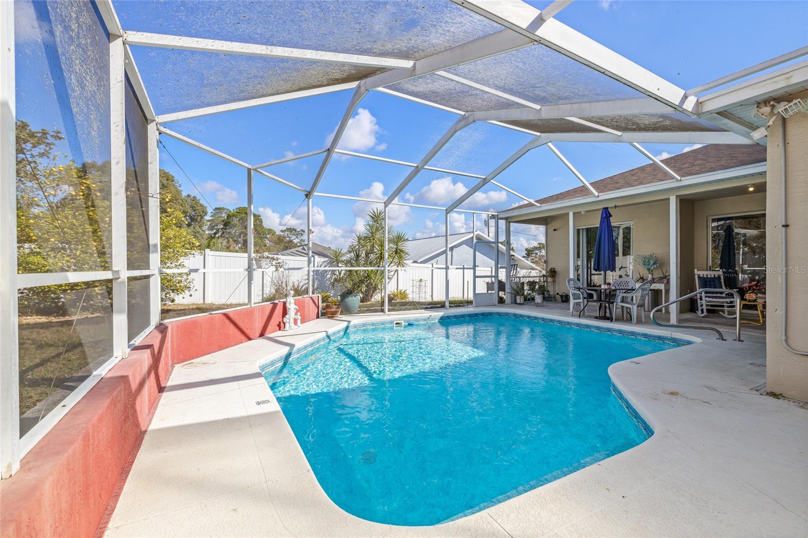 SPRING HILL - Residential