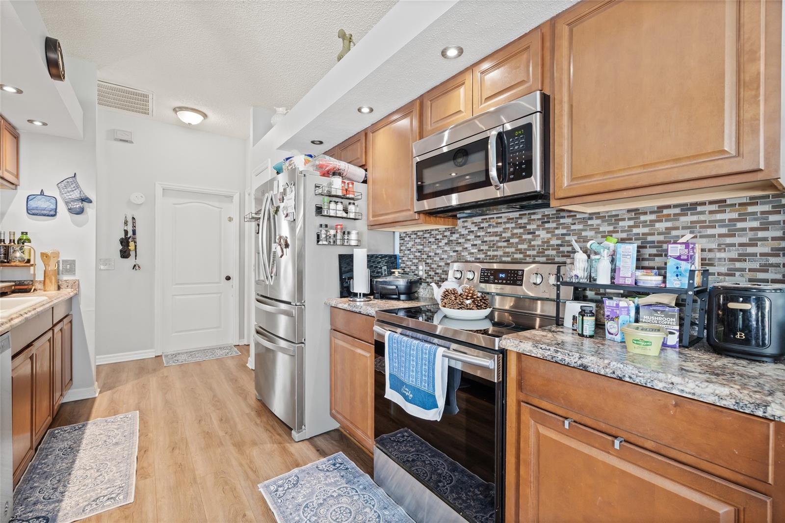 SPRING HILL - Residential