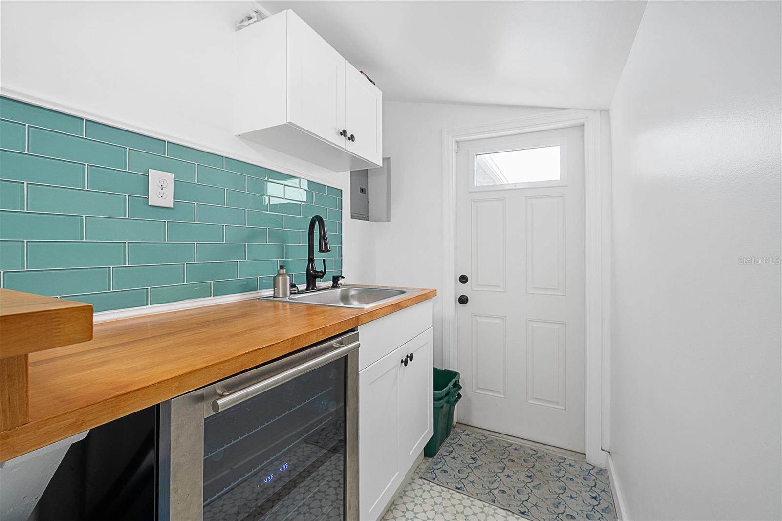 WILBUR BY SEA ADD 01 - Residential