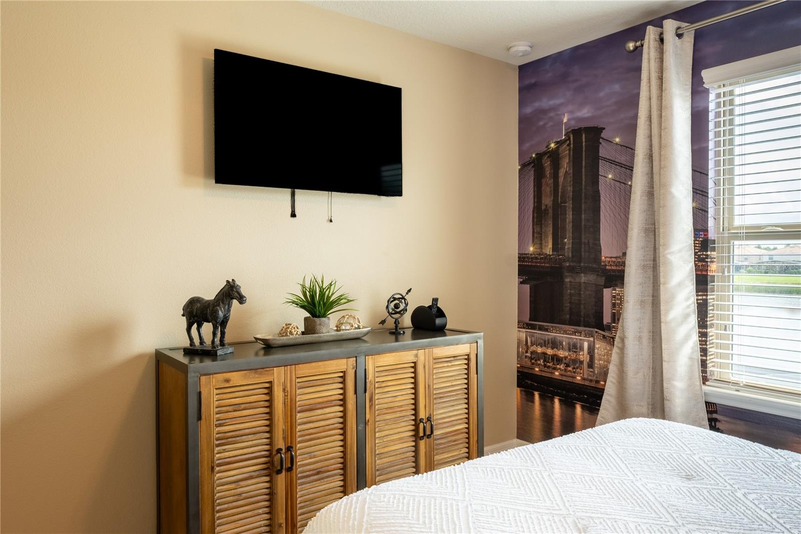 WINDSOR AT WESTSIDE PH 2B - Residential Lease