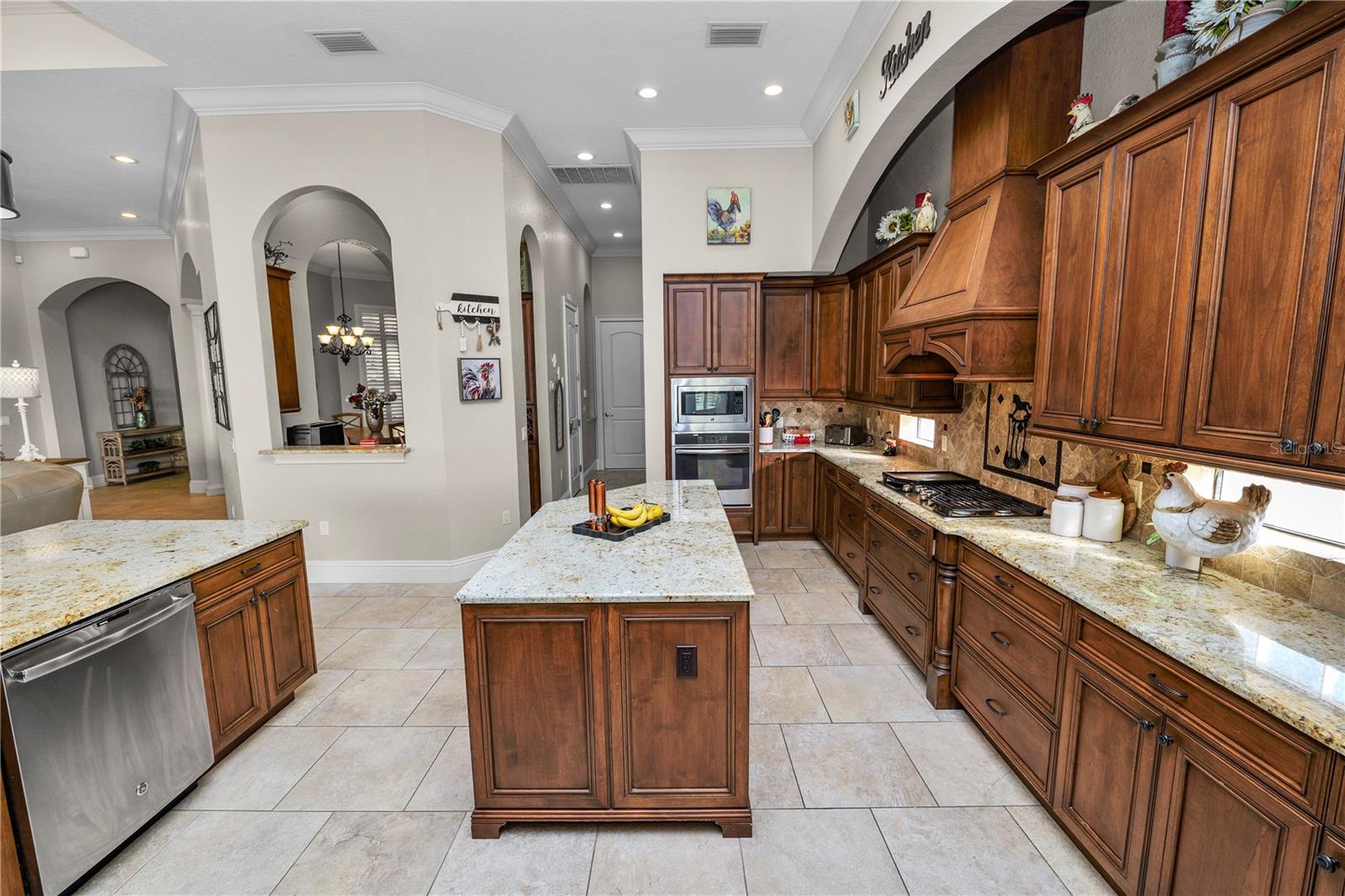 SANCTUARY AT GRASSLANDS - Residential