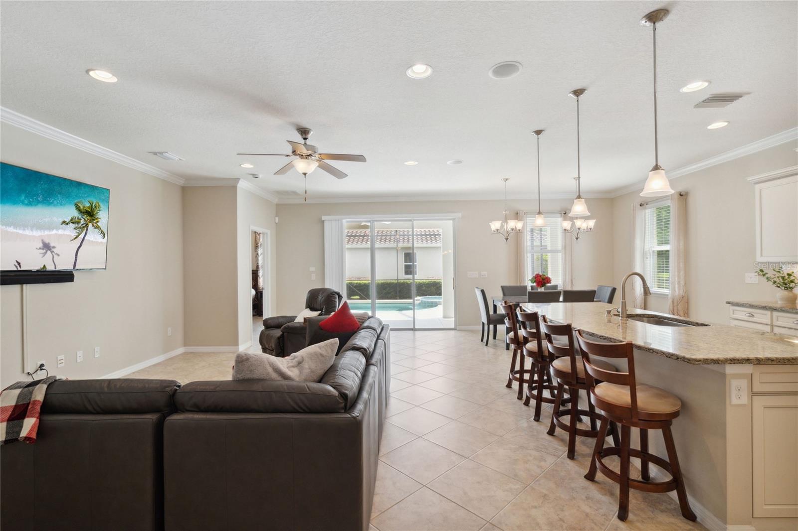ASHTON POINTE - Residential