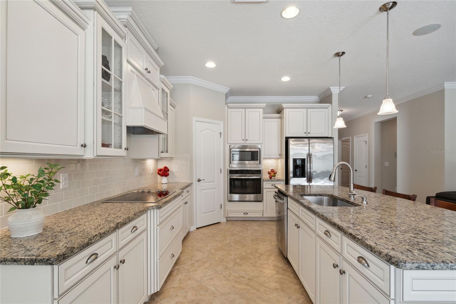 ASHTON POINTE - Residential