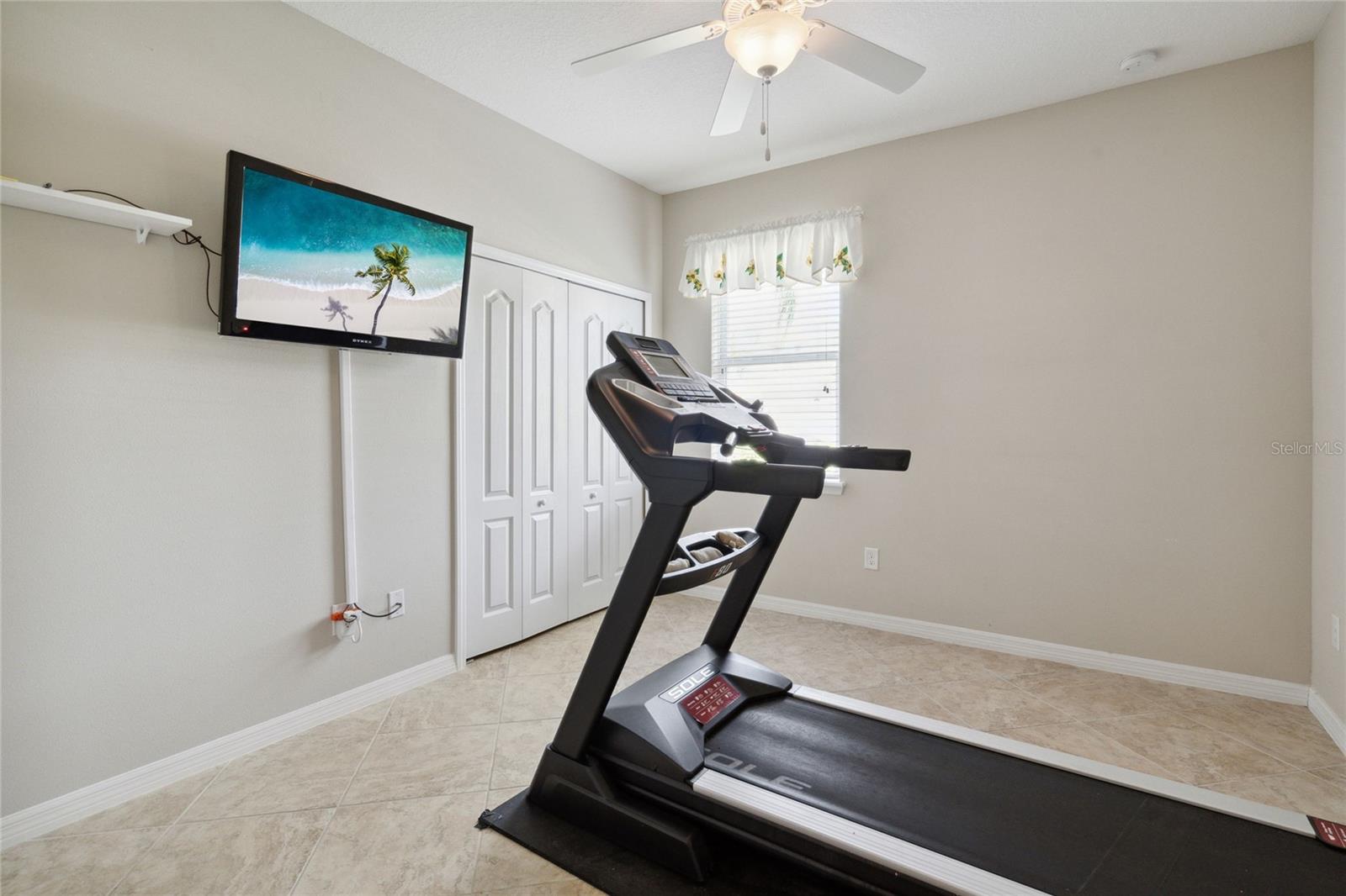 ASHTON POINTE - Residential