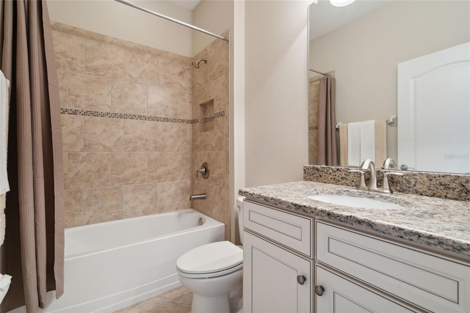 ASHTON POINTE - Residential