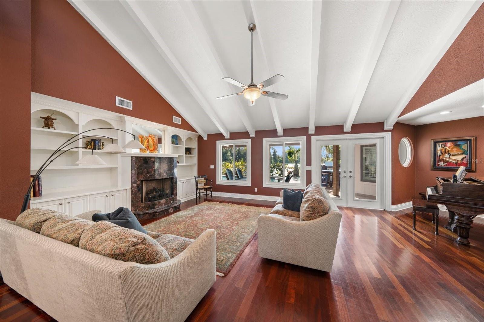 PINELLAS GROVES - Residential