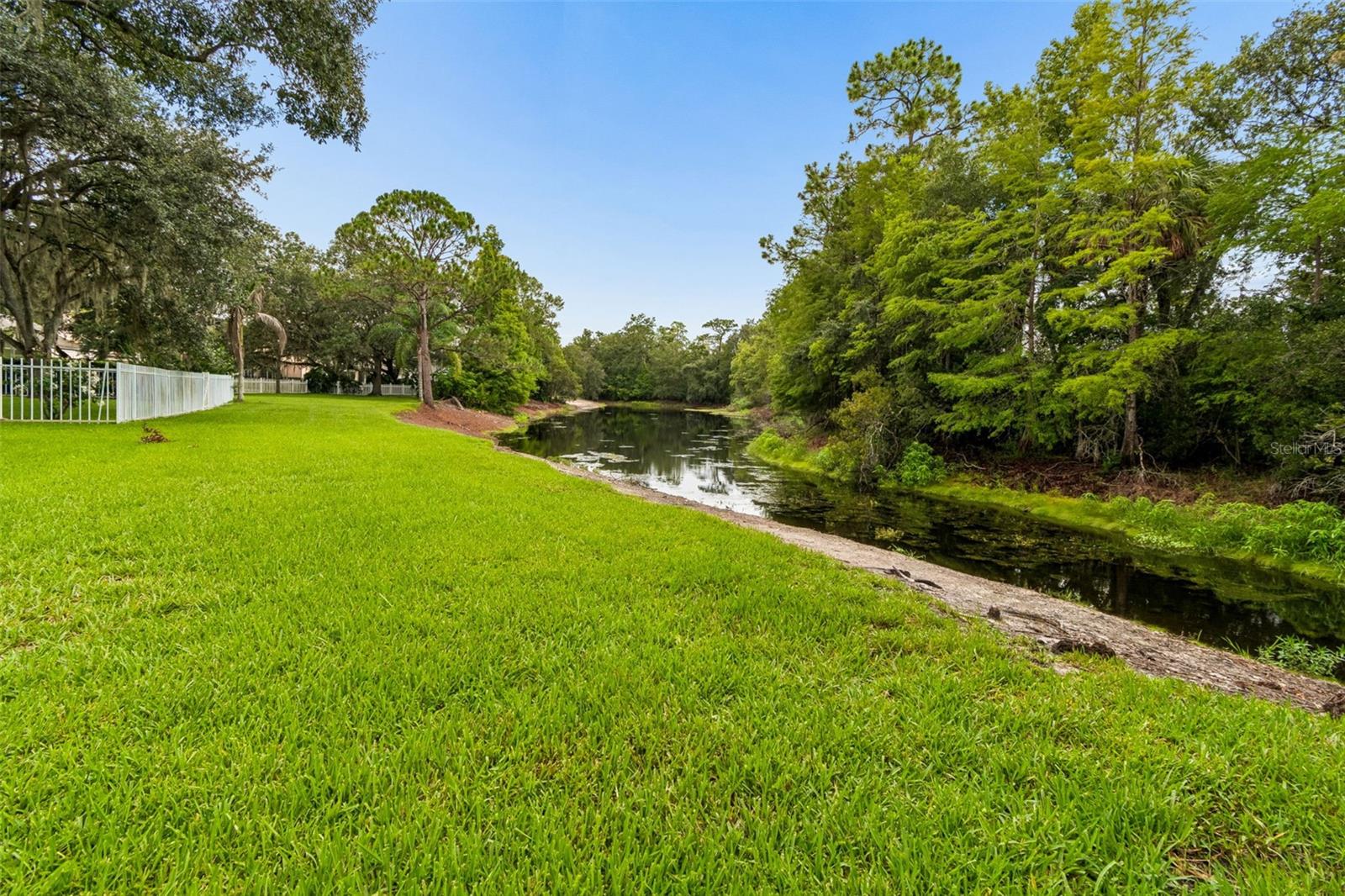 TAMPA PALMS AREA 2 7E UNIT 2 - Residential