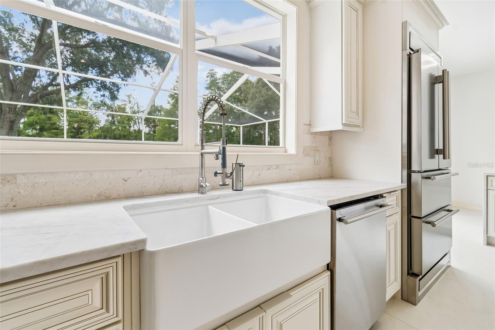 TAMPA PALMS AREA 2 7E UNIT 2 - Residential
