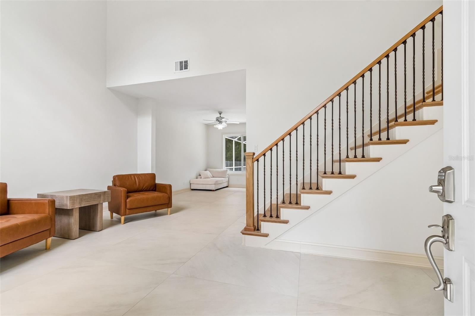 TAMPA PALMS AREA 2 7E UNIT 2 - Residential