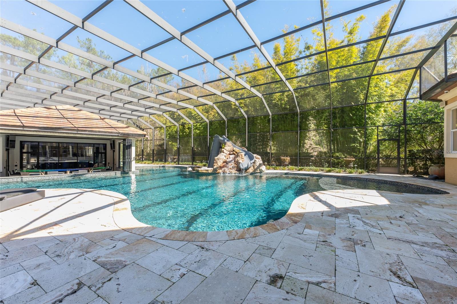 BELLECHASE LAURELS - Residential