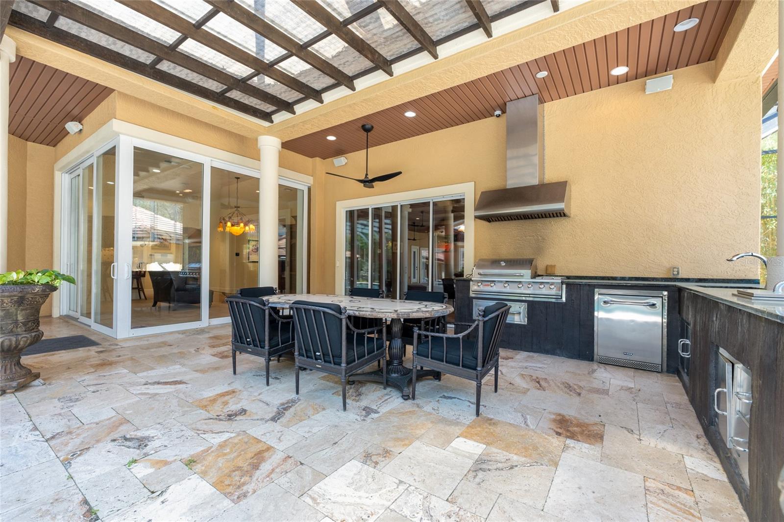BELLECHASE LAURELS - Residential
