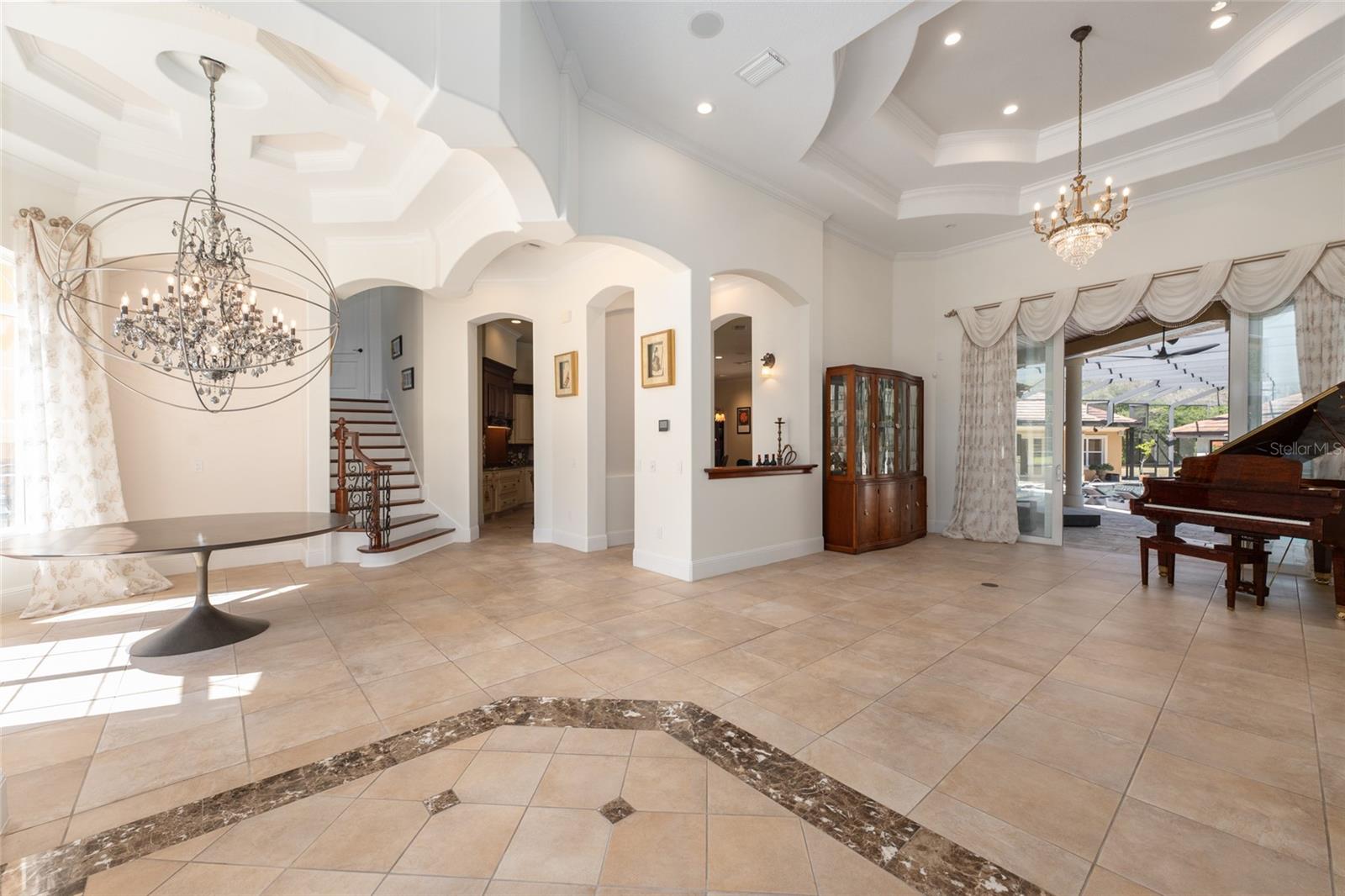 BELLECHASE LAURELS - Residential