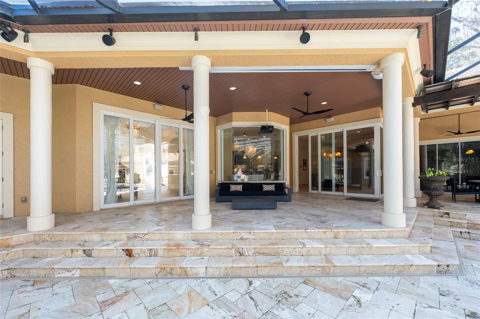 BELLECHASE LAURELS - Residential