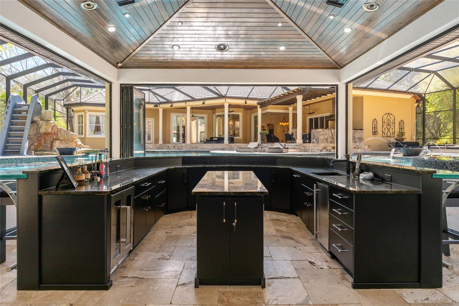 BELLECHASE LAURELS - Residential