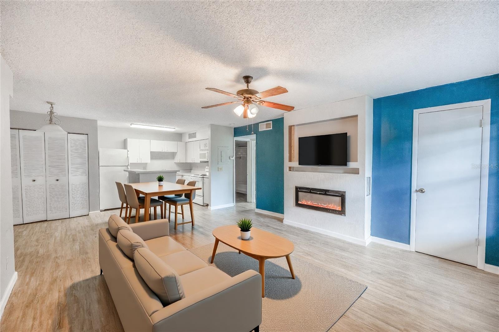 LAKEWOOD PARK A CONDO - Residential