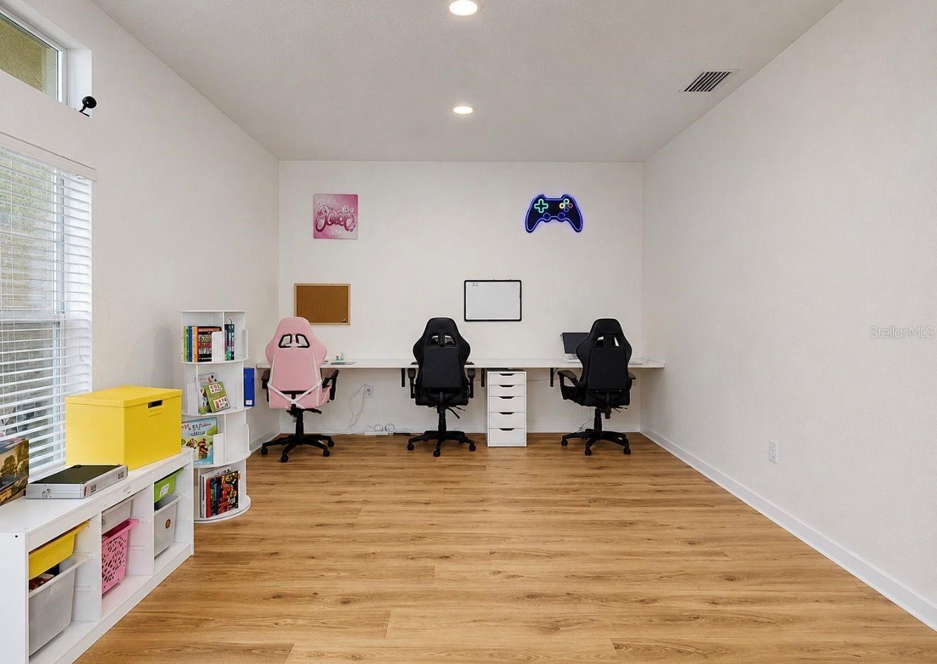 SOUTH FORK UNIT 9 - Residential