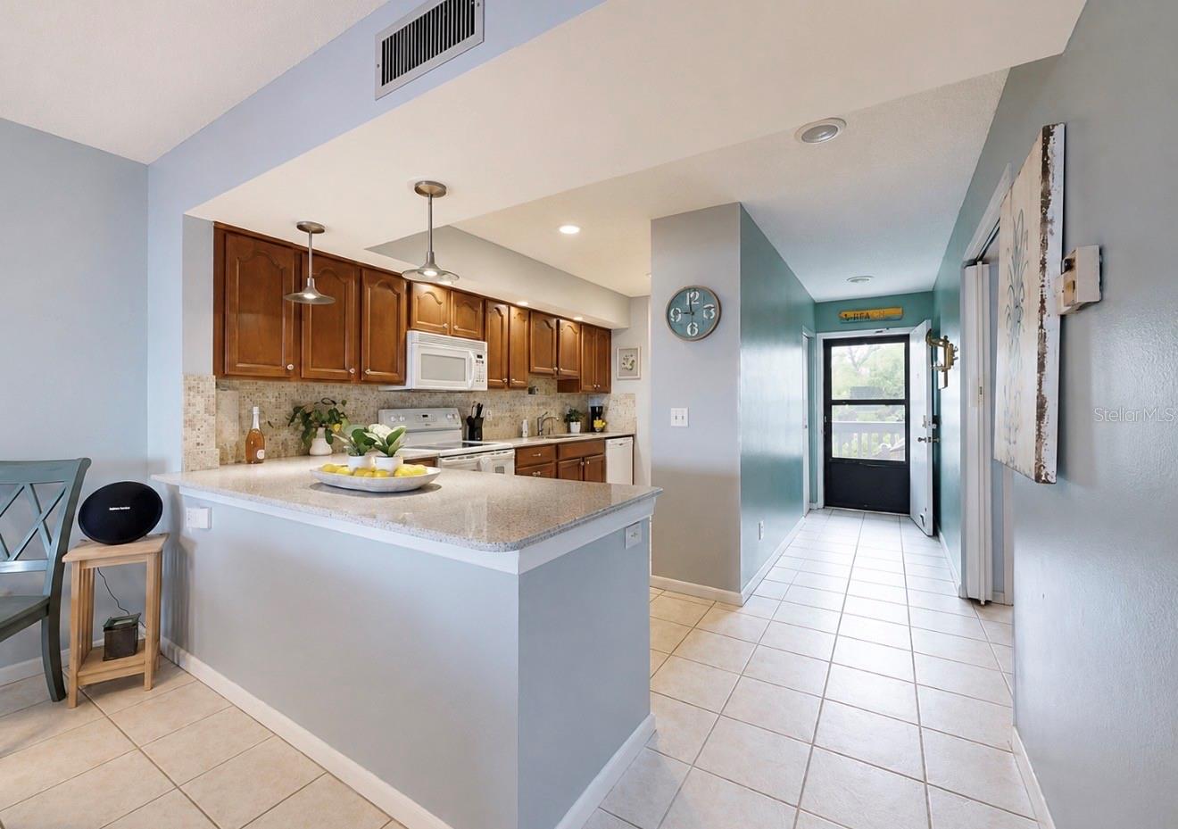 BAHIA DEL SOL A CONDO - Residential