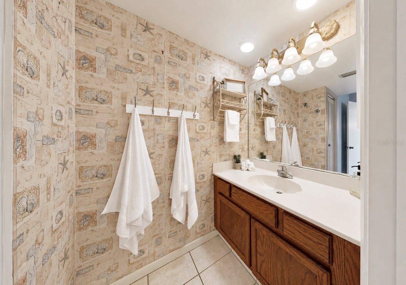 BAHIA DEL SOL A CONDO - Residential