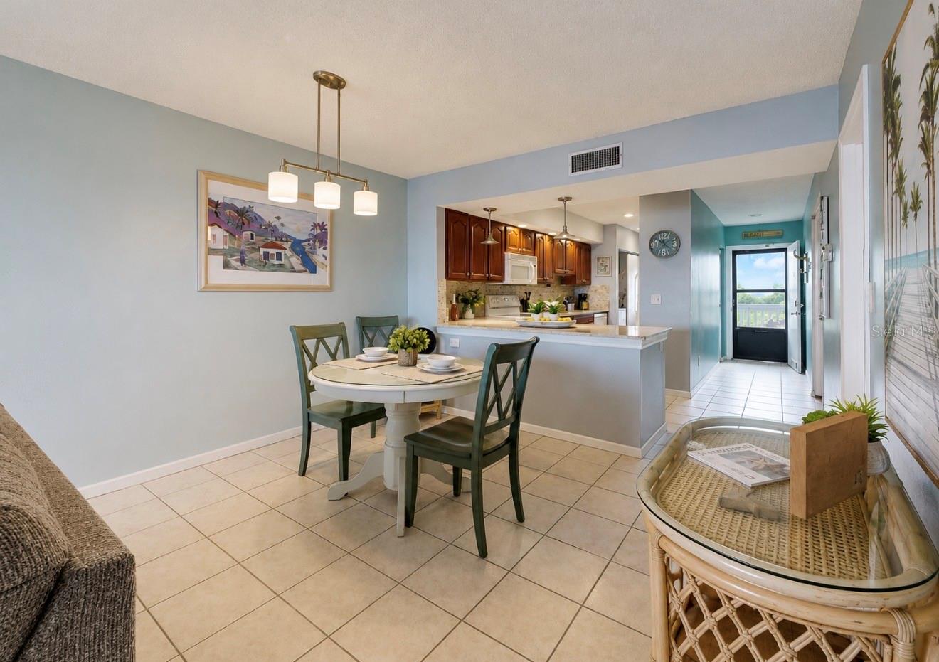 BAHIA DEL SOL A CONDO - Residential