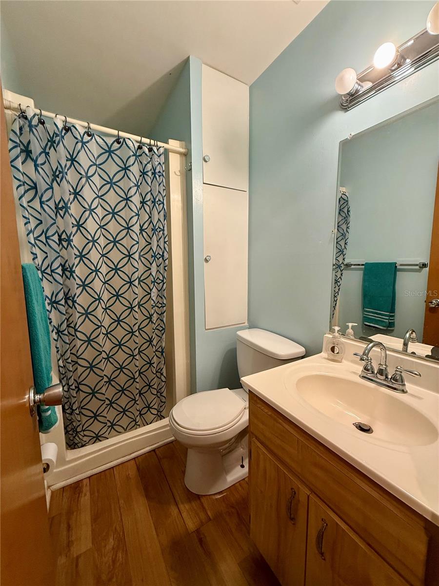 PINEWOOD CONDO - Residential