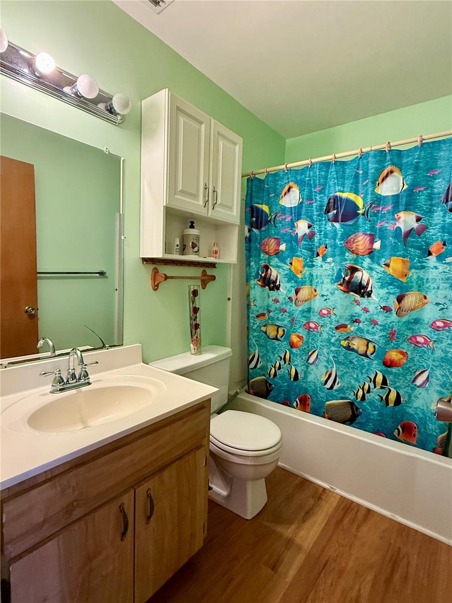 PINEWOOD CONDO - Residential