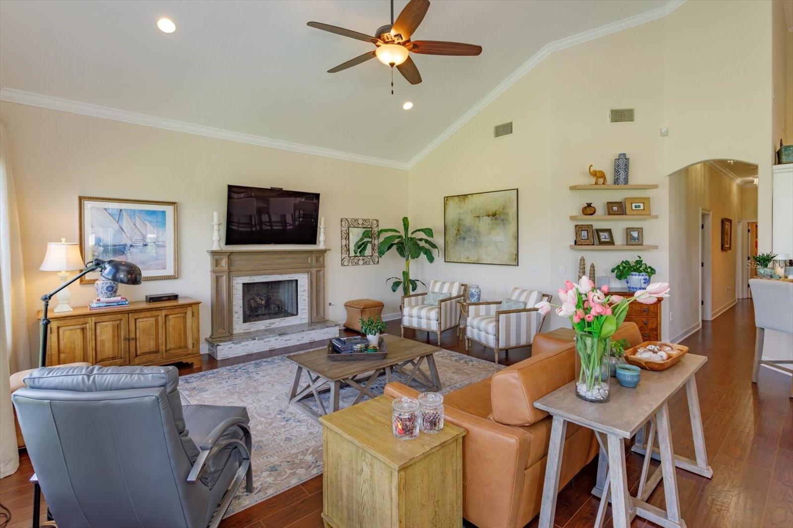 BUTLER BAY - Residential