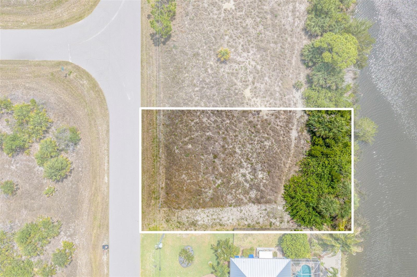 PORT CHARLOTTE SEC 082 - Land