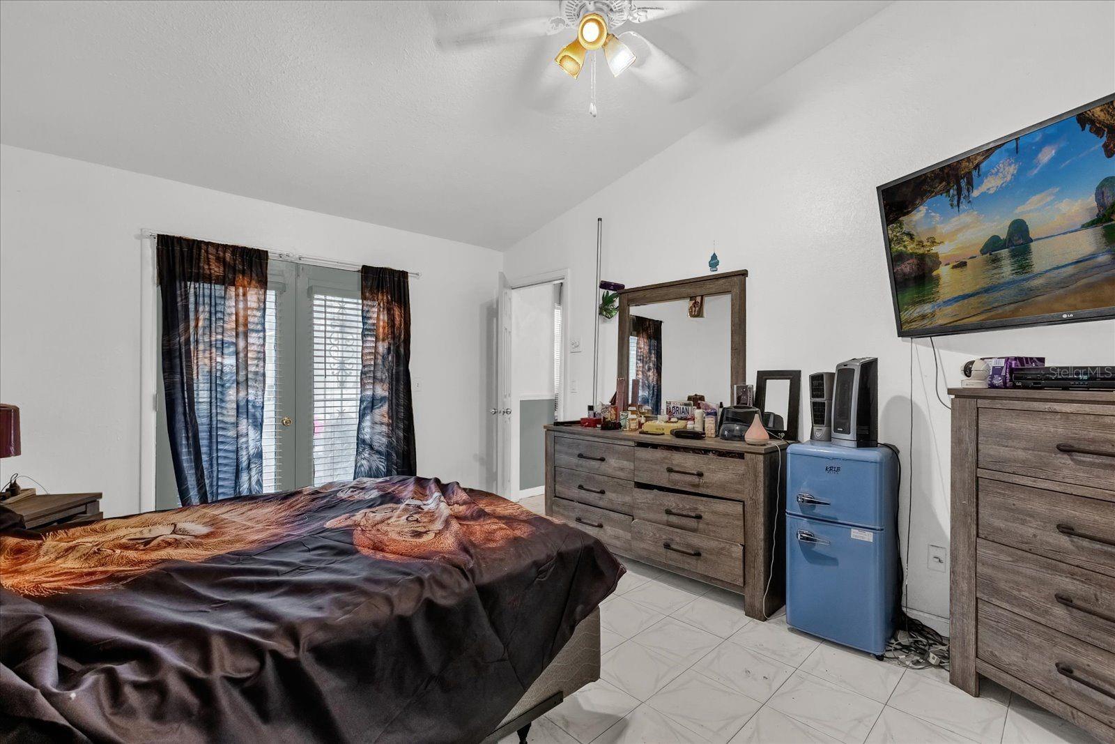 HOWELL COVE 4TH SEC - Residential