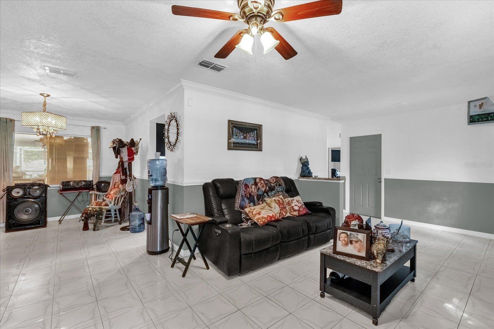 HOWELL COVE 4TH SEC - Residential