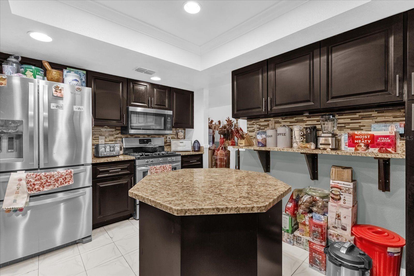 HOWELL COVE 4TH SEC - Residential