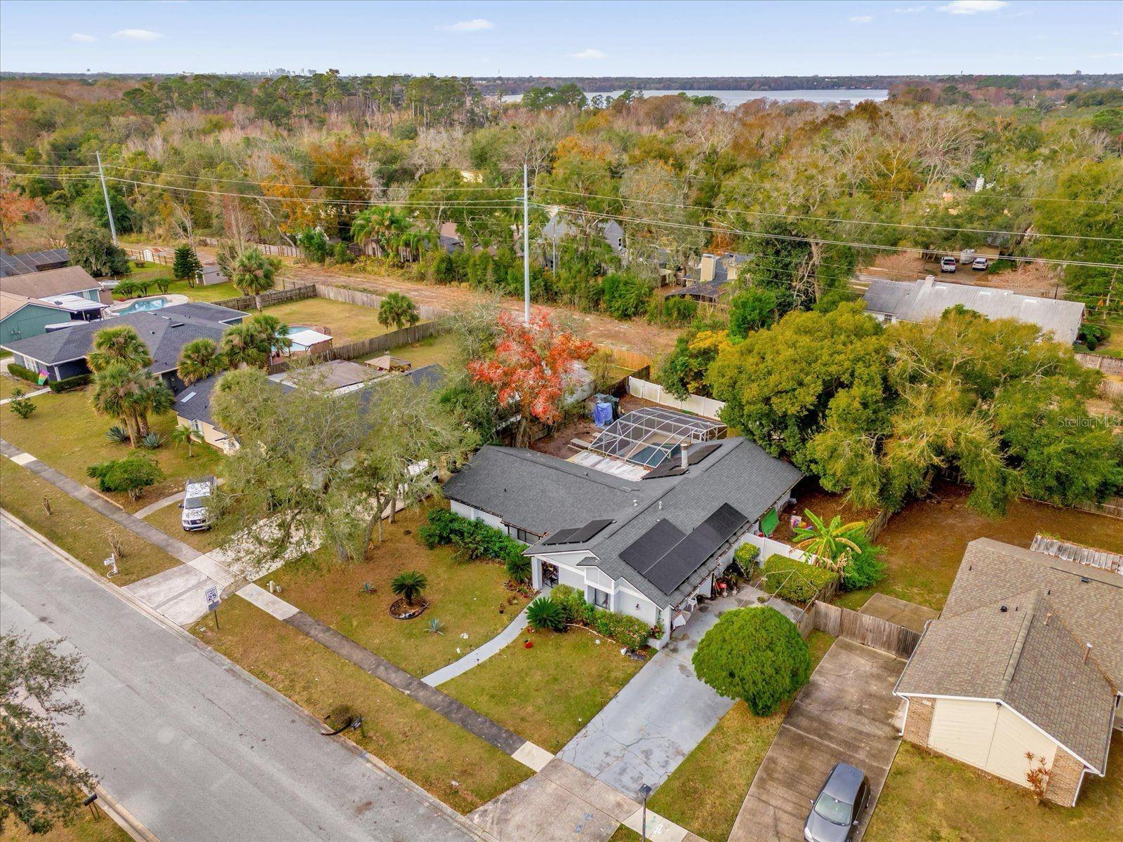 HOWELL COVE 4TH SEC - Residential