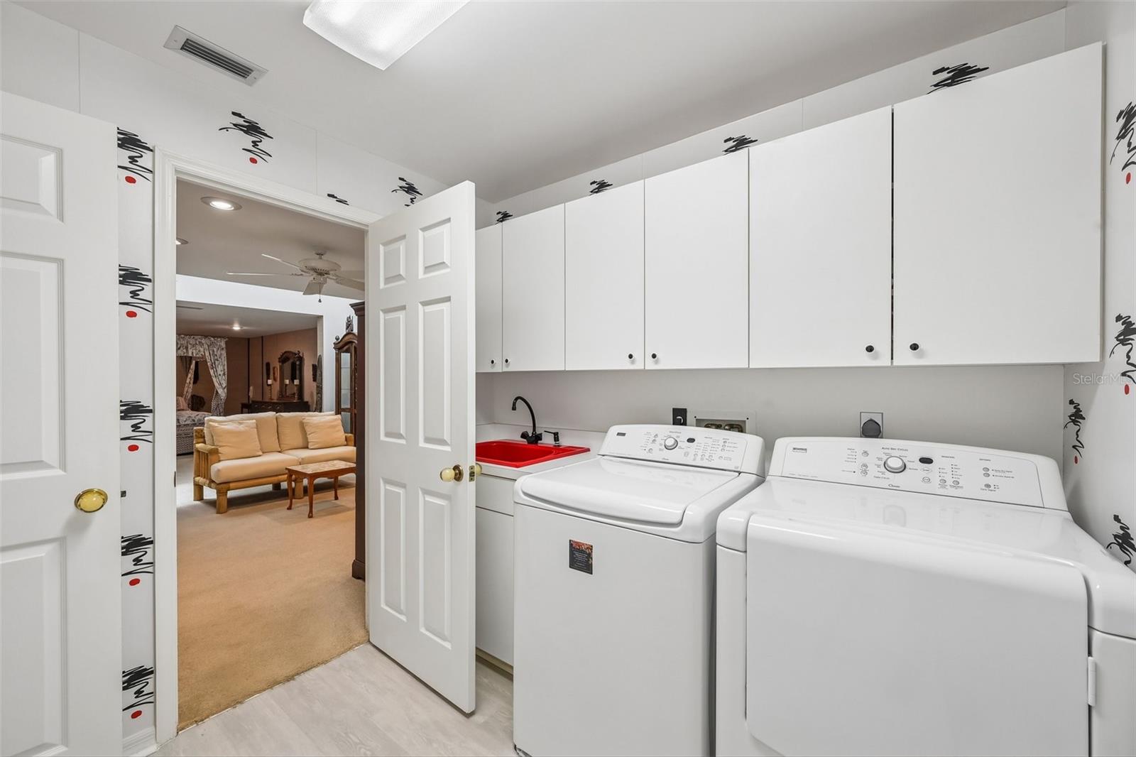 BALLANTRAE - Residential