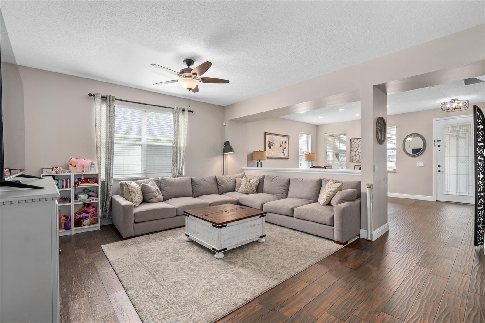 AVALON PARK NORTHWEST VILLAGE PH 01 - Residential