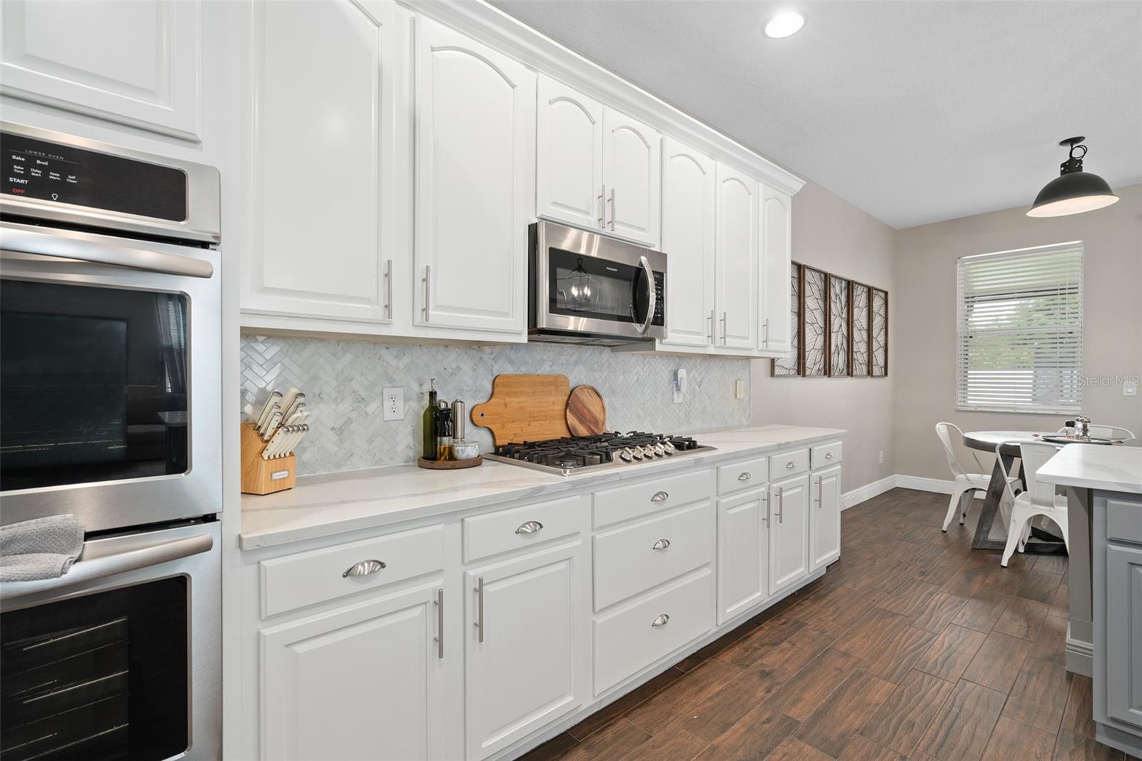 AVALON PARK NORTHWEST VILLAGE PH 01 - Residential