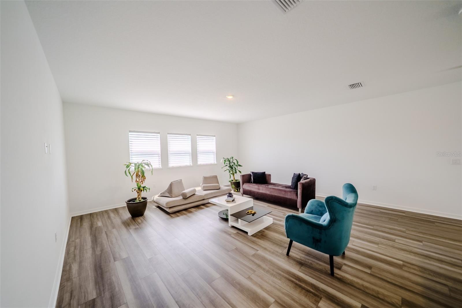 SKYE RANCH - Residential