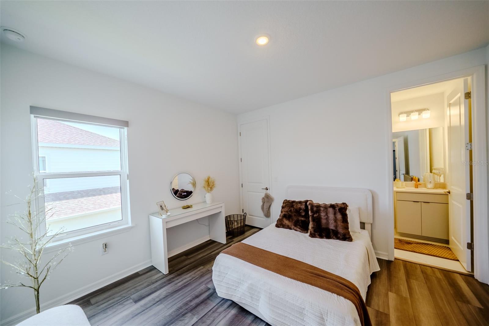 SKYE RANCH - Residential