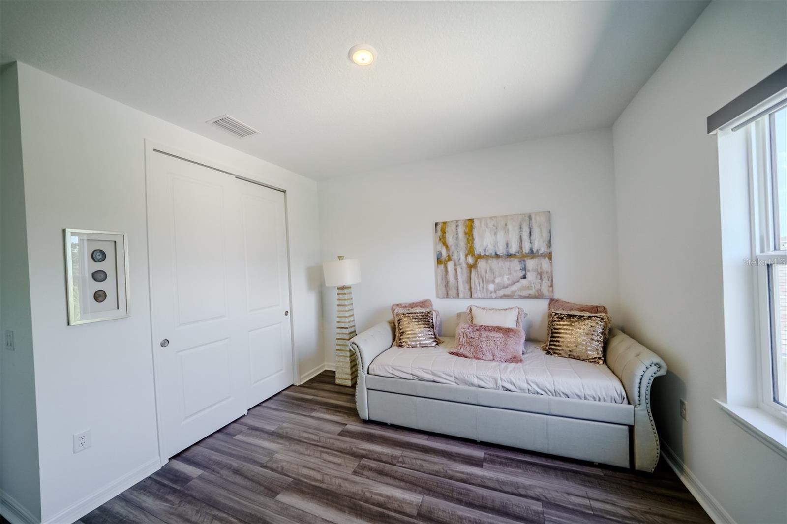 SKYE RANCH - Residential