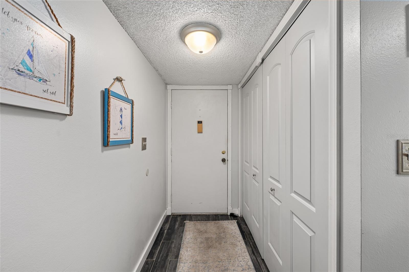 LIVE OAK VILLAGE CONDO - Residential