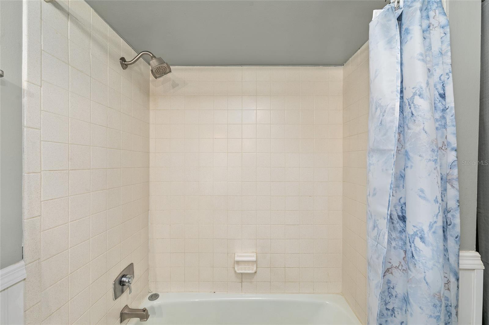 LIVE OAK VILLAGE CONDO - Residential